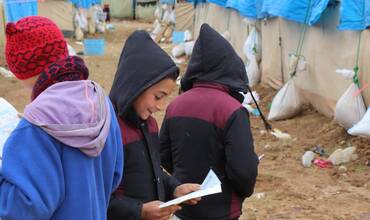 UNICEF se reúne con los niños supervivientes del ataque a la prisión del noreste de Siria 