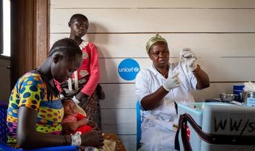 Vacunas COVID-19: las llevamos donde más se necesitan.