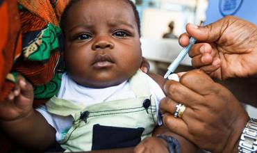 Las campañas de vacunación de UNICEF alcanzan al 58% de los niños del mundo