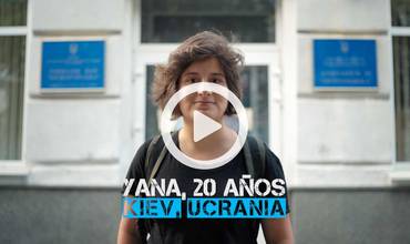 Yana nació con el VIH en Ucrania