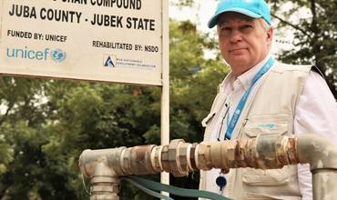 Dara Johnston, responsable de WASH (Agua, Saneamiento e Higiene) de UNICEF