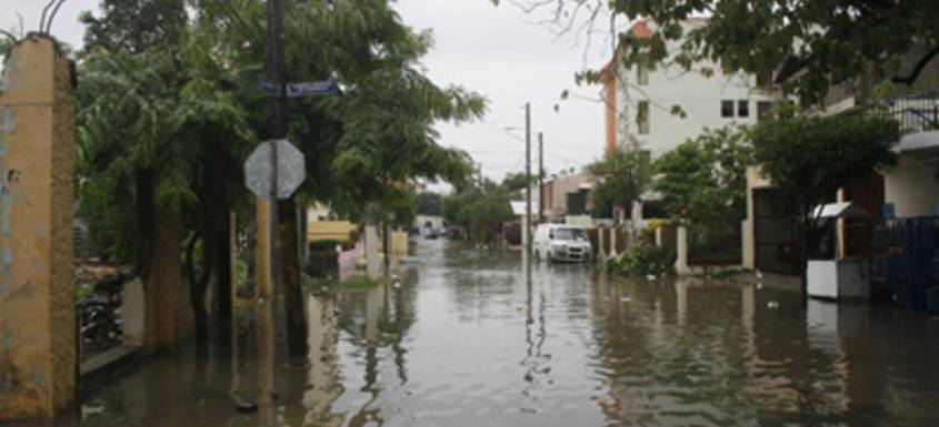 La Tormenta tropical Noel azota República Dominicana