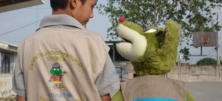 Recorriendo los derechos de los niños en Honduras con Fredo Fox