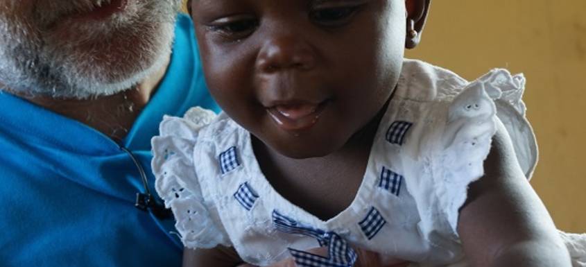 Juanma López Iturriaga en Liberia: "Se me ha roto el corazón y un niño me lo ha reconstruido"