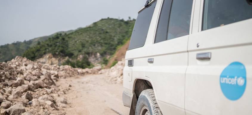 Transportando ayuda en Haití.