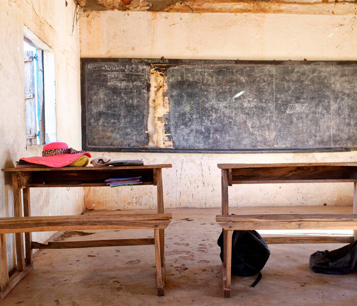 Un aula vacía en una escuela de Madagascar