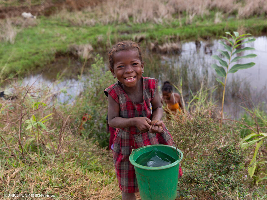Entre todos, podemos construir un futuro más verde para nuestra infancia. SOMALIA: un oasis en medio de la sequía extrema