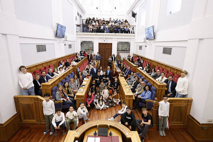 Acto Cortes Castilla La Mancha por el Día Mundial de la Infancia