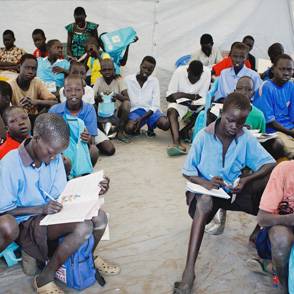 Niños en un aula de clase