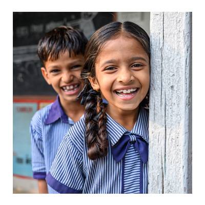 Niñas sonriendo Niñas sonriendo