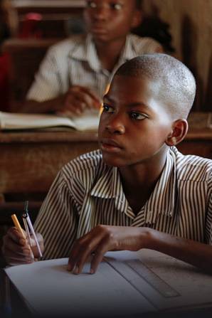Estudiantes en una escuela en la región de Volta.