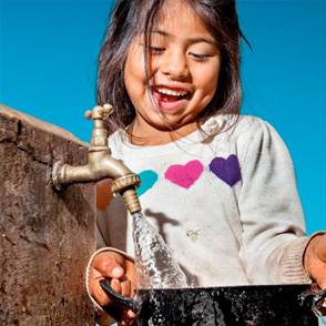 Niña sonriendo