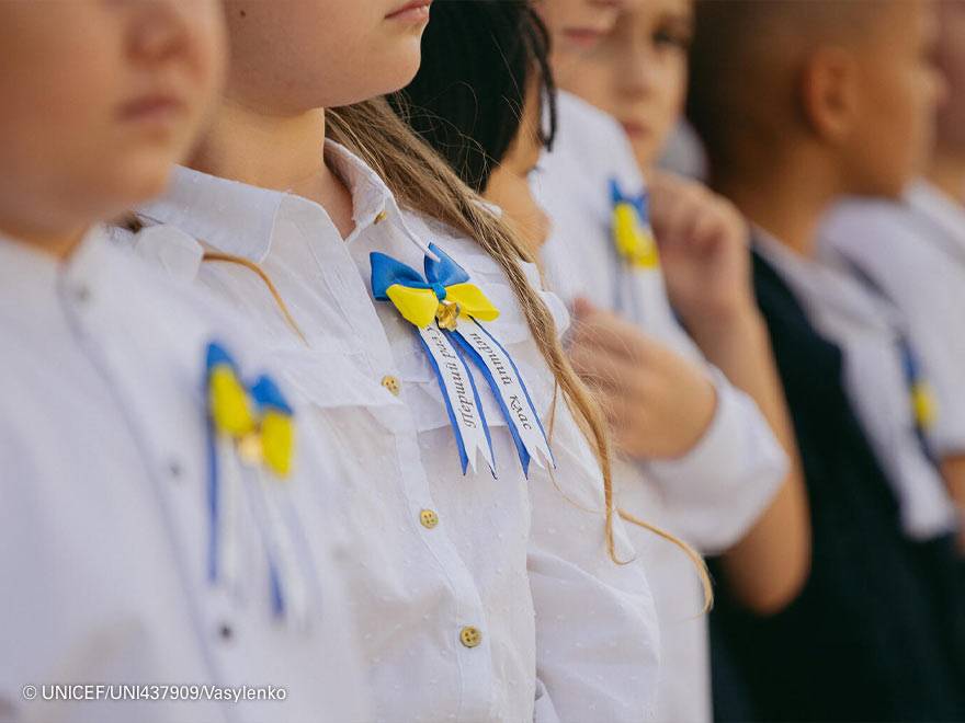 Imagen de unos niños en la escuela